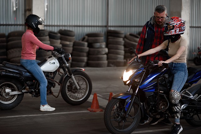 girl-motorcycle-training